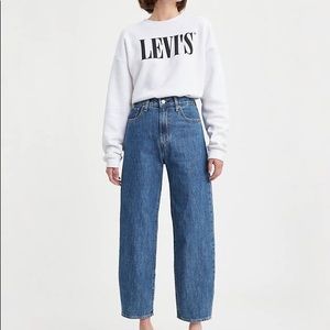 NWOT Levi’s high rise balloon jeans